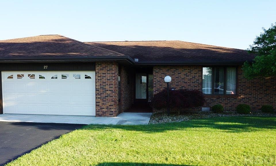1st image of 27 La Plas Dr