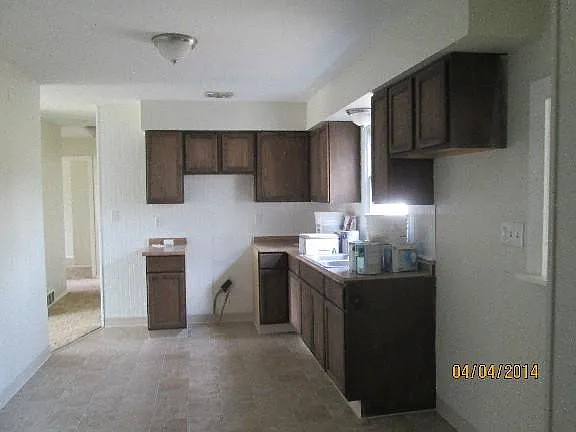 6042 Endicott Rd — Photo 5
