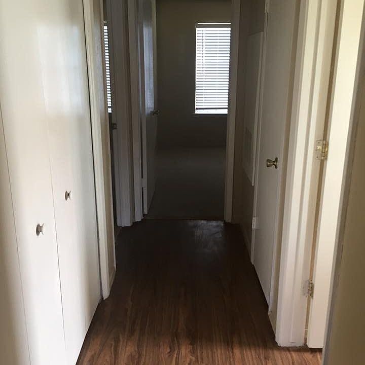 Hall w/washer & dryer to the left