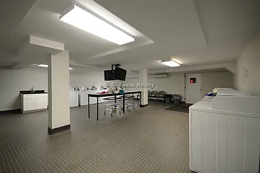 Rented by Steven C Bohbot, LREB