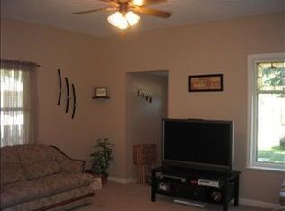 803 2nd Ave SW, Minot, ND 58701