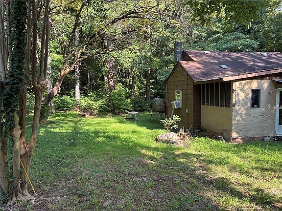 2nd image of 307 Church Rd