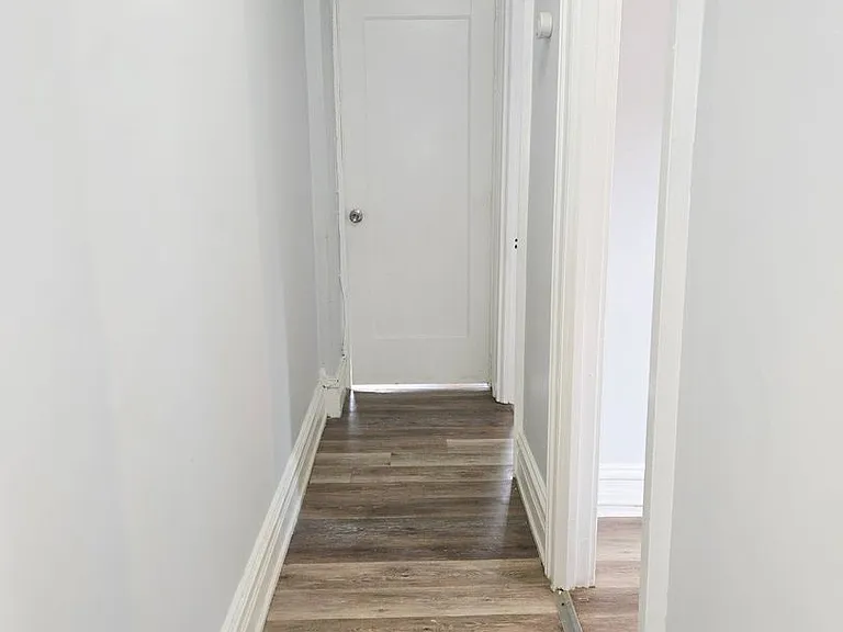 923 W Hamilton St — Photo 13