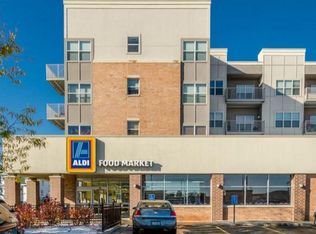 2929 21st Ave S APT 403, Minneapolis, MN 55407