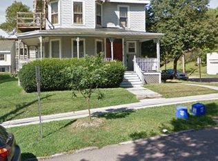 206 Maple St APT 2, Burlington, VT 05401