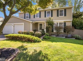8104 Irwell Ct, Gaithersburg, MD 20877