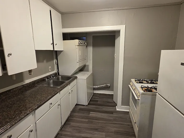 1903 Booker St #1903 — Photo 7