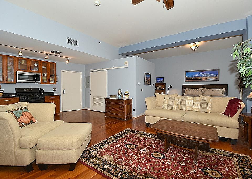 1st image of 915 Franklin St Unit 6K