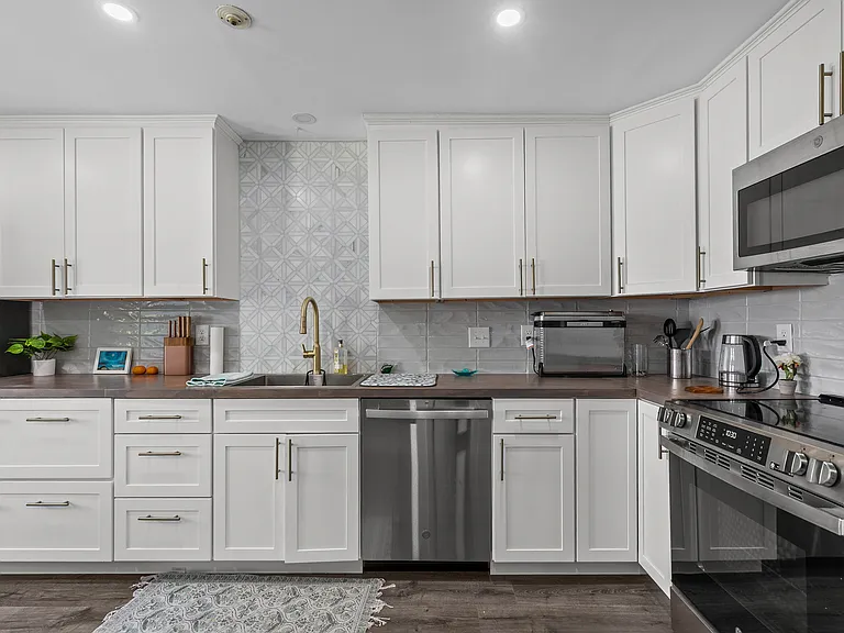 66 Girard Ave #324 — Photo 22