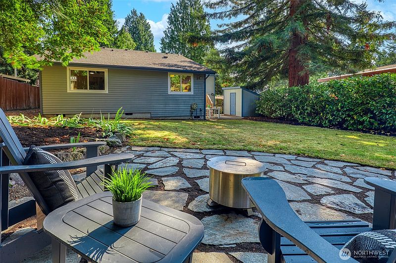 5th image of 13715 26th Avenue NE