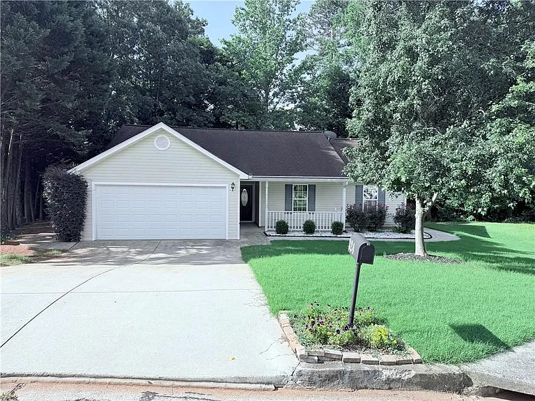 324 Amelia Garden Way — Photo 2