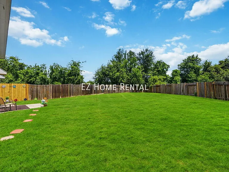 2951 Hackamore Hollow Ln — Photo 28