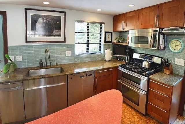 46 Jackson Dr photo 1