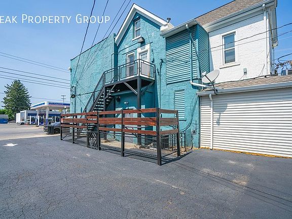 2nd image of 972 Parsons Ave