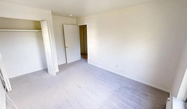 126 Hill St #5 — Photo 3
