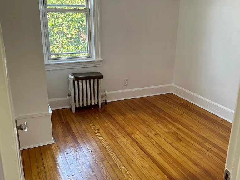 36 Portland Ave #2 — Photo 8