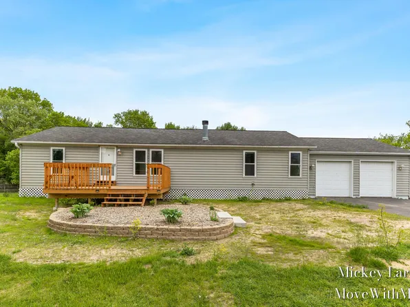 1382 Dairy Ln NE, Cedar Springs, MI 49319