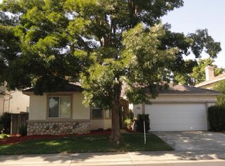 9404 Windrunner Ln, Elk Grove, CA 95758