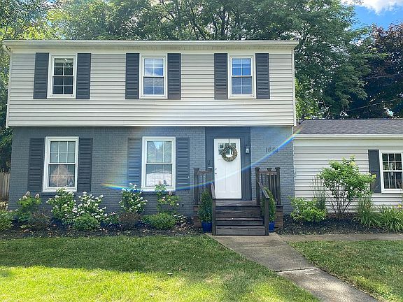 2nd image of 1681 Radcliff Ave SE