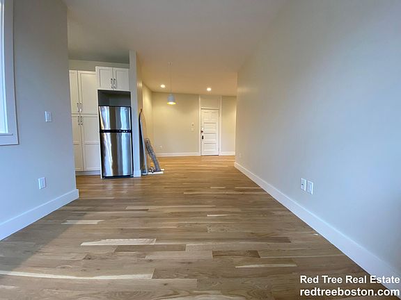 5th image of 9 Sewall Ave APT 311