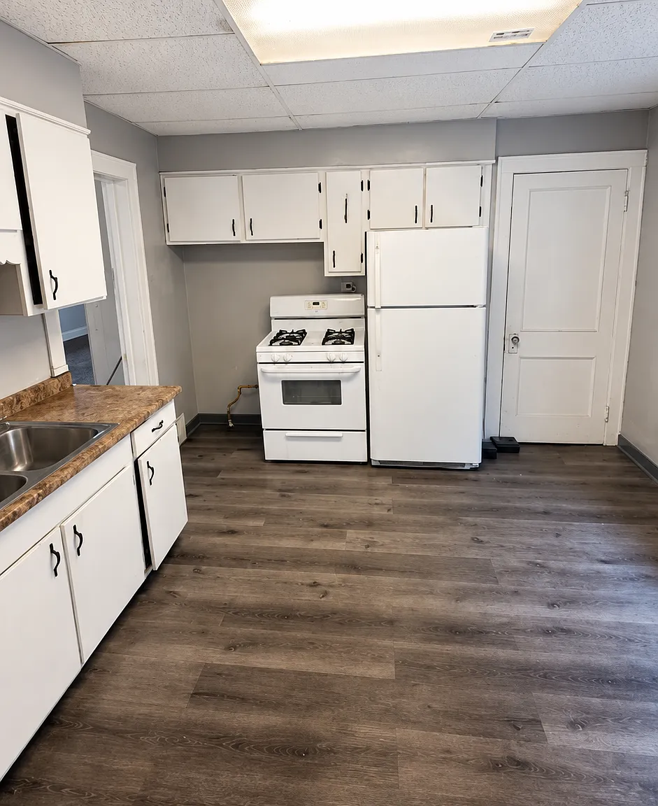 3 bed, 1263 sqft, $1,650 — Photo 3