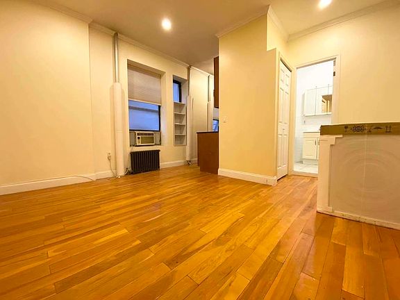 2nd image of 442 3rd Ave APT 2