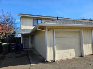 2113 Charade Way APT 1, Redding, CA 96003