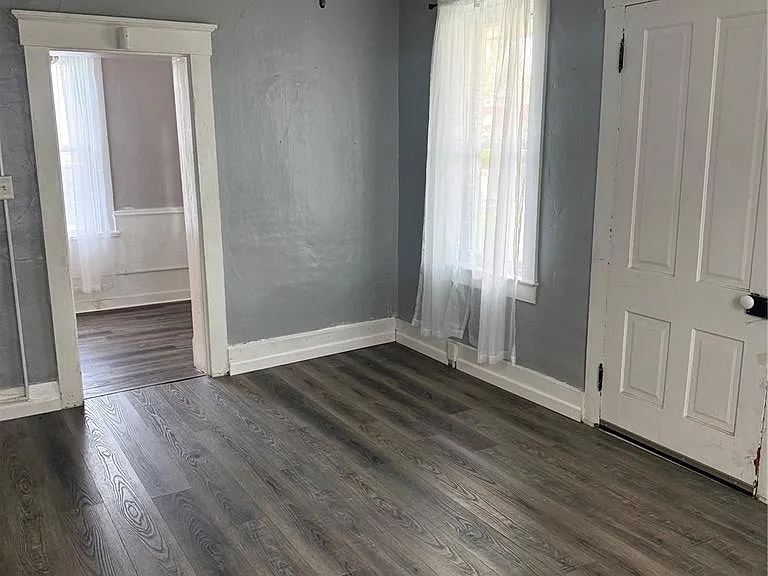 113 Main St — Photo 4