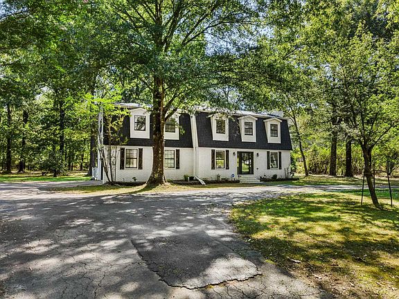 2nd image of 8008 Centennial Rd