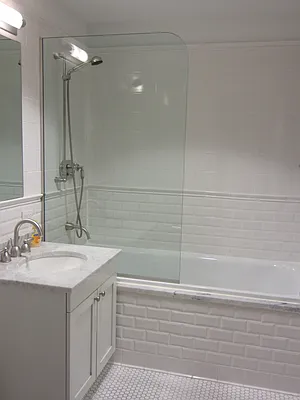 Rented by Avril Levinsohn, LREB | media 4