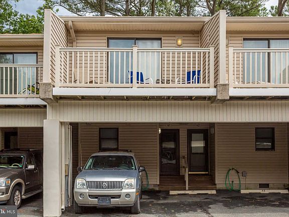 5th image of 39786 Loftland Ln Unit 41
