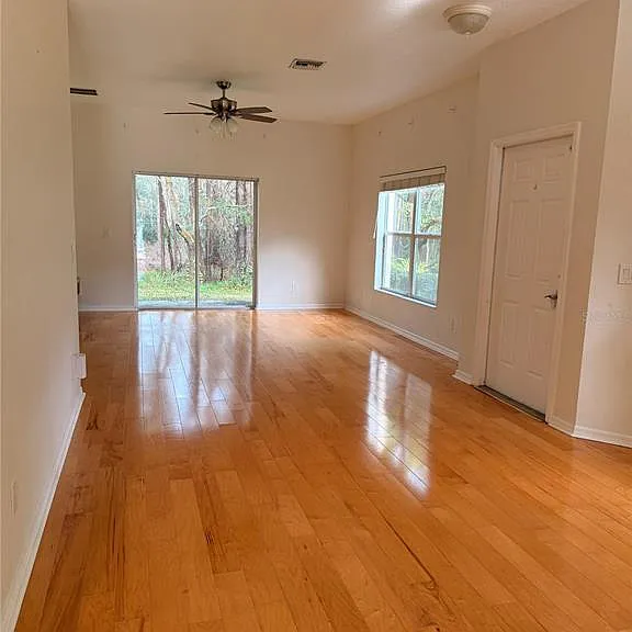 20428 Harvest Oak Ct — Photo 7
