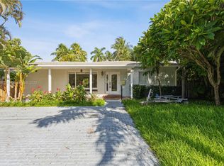 1307 Daytonia Rd, Miami Beach, FL 33141