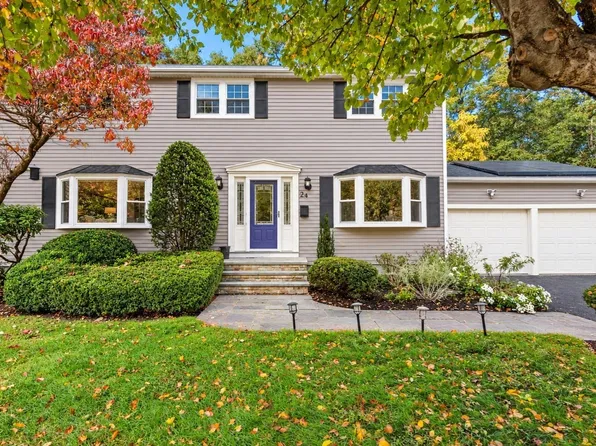 24 Pauline Dr, Natick, MA 01760
