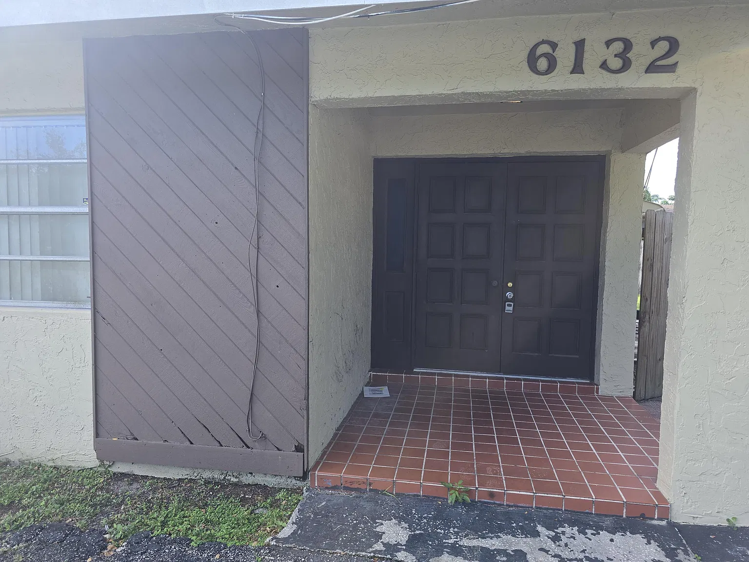 2 bed, 2.0 bath, 1174 sqft, $2,300 — Photo 3