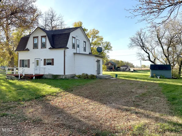 212 Oak St, Brandt, SD 57218