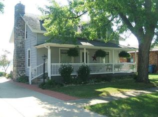 719 Maple St, Colon, MI 49040