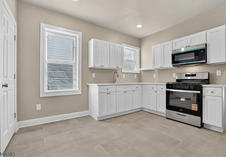 882 S 14th St #1 — Photo 11