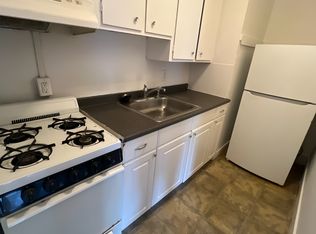 83 Orange St APT 4, Abington, MA 02351