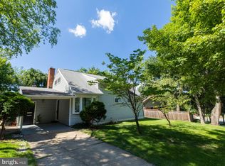 828 Bowie Rd, Rockville, MD 20852