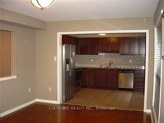 4 bed, $3,950 — Photo 3