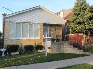 7420 W 61st St, Summit, IL 60501