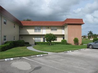 11 Vista Palm Ln, Vero Beach, FL 32962