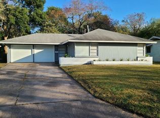 5635 Simsdale St, Houston, TX 77033