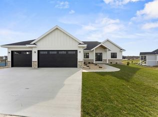 4137 Hanover Dr, Deforest, WI 53532