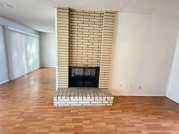 5th image of 554 W Avenue J10