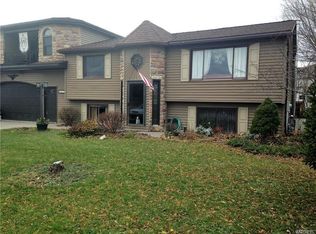 6268 Old Beattie Rd, Lockport, NY 14094