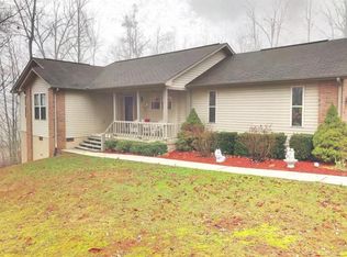 830 Green Dr, Monterey, TN 38574