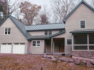 140 Oak Dr, Middlebury, VT 05753