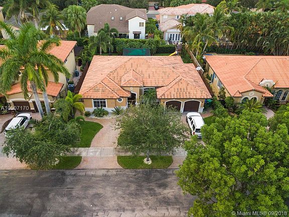 4th image of 7973 NW 161st Ter